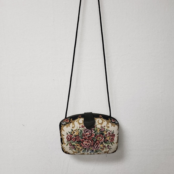 Vintage Tapastry Womens Floral Clutch Purse Handbag Gold Chain Handle 7x4.5x2.5 - Picture 3 of 7